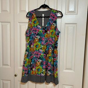 Vibrant Floral Sleeveless Tunic Dress - Multicolor